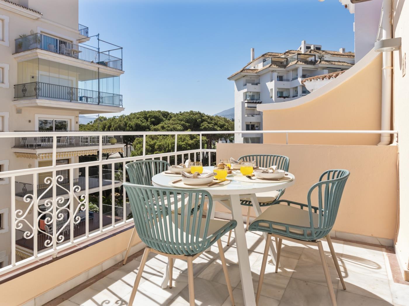 Penthouse à Andalucia del Mar pour 4 personnes | ADM 2-403-5