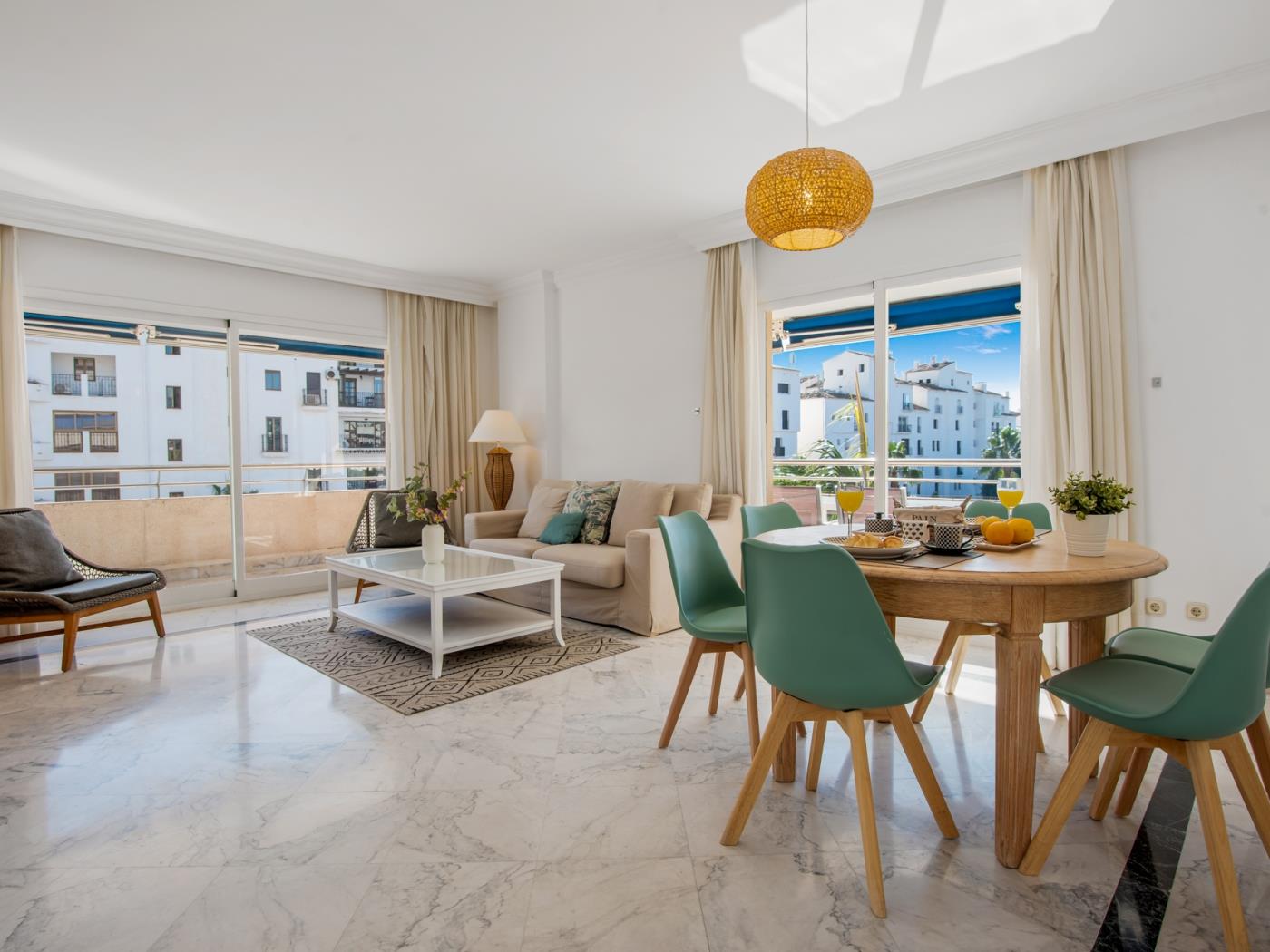 Apartment in Marina Banus for 6 people | 1-3F-0