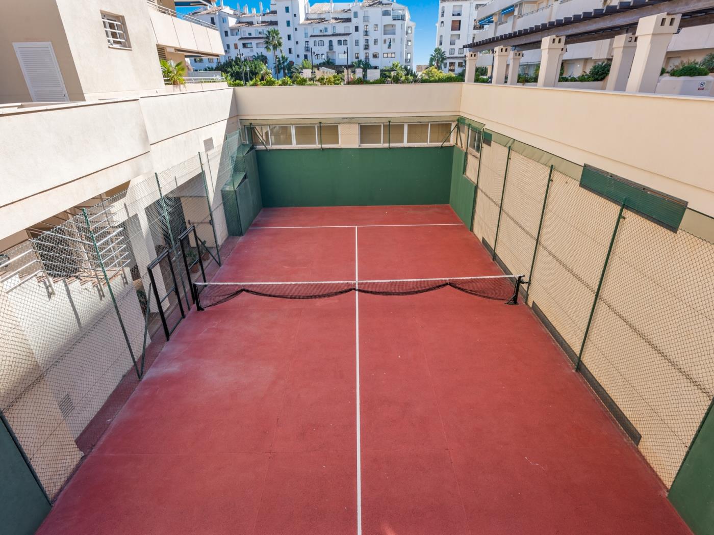 Appartement à Marina Banus pour 6 personnes | 1-3F-37