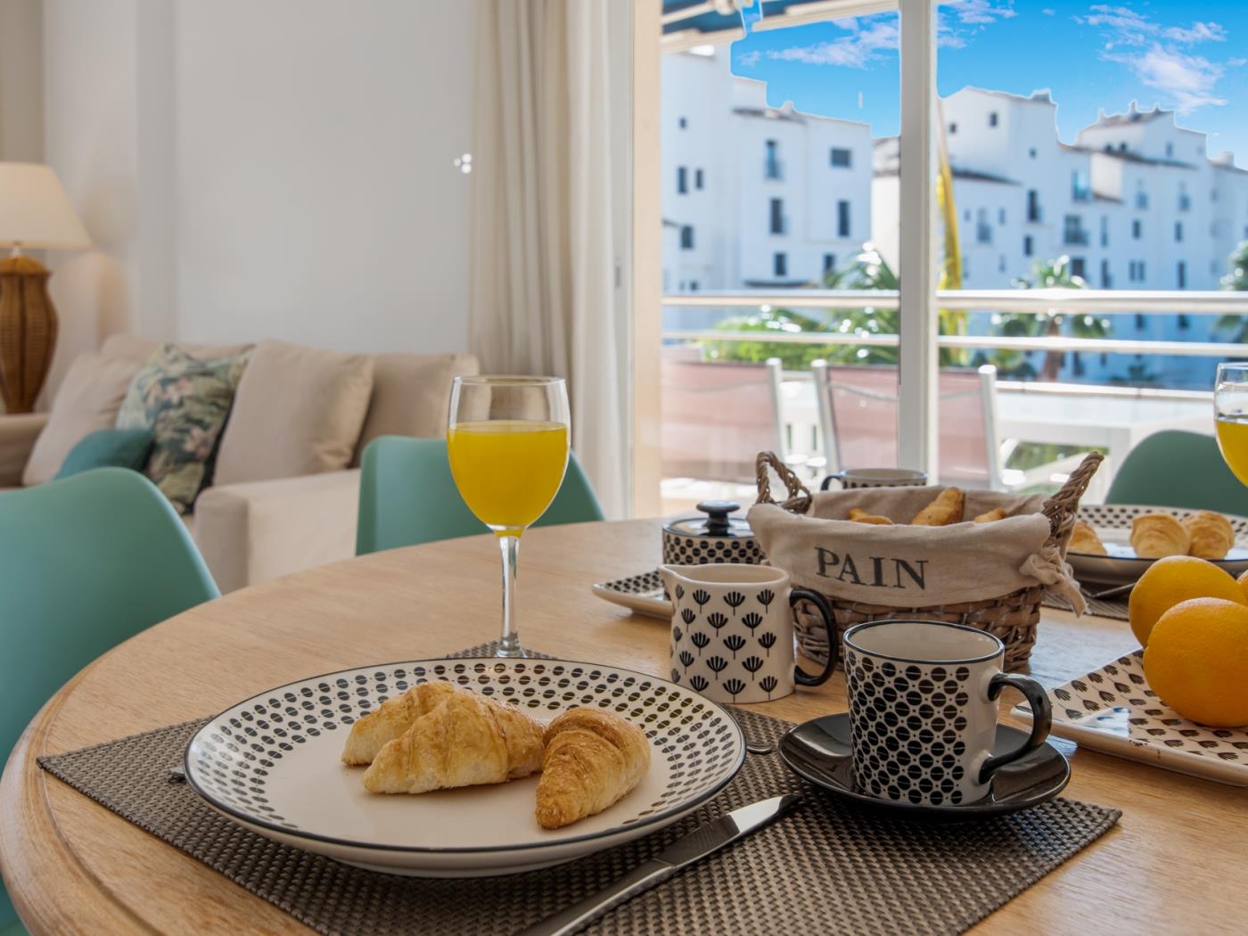 Apartamento en Marina Banus para 6 personas | 1-3F-3