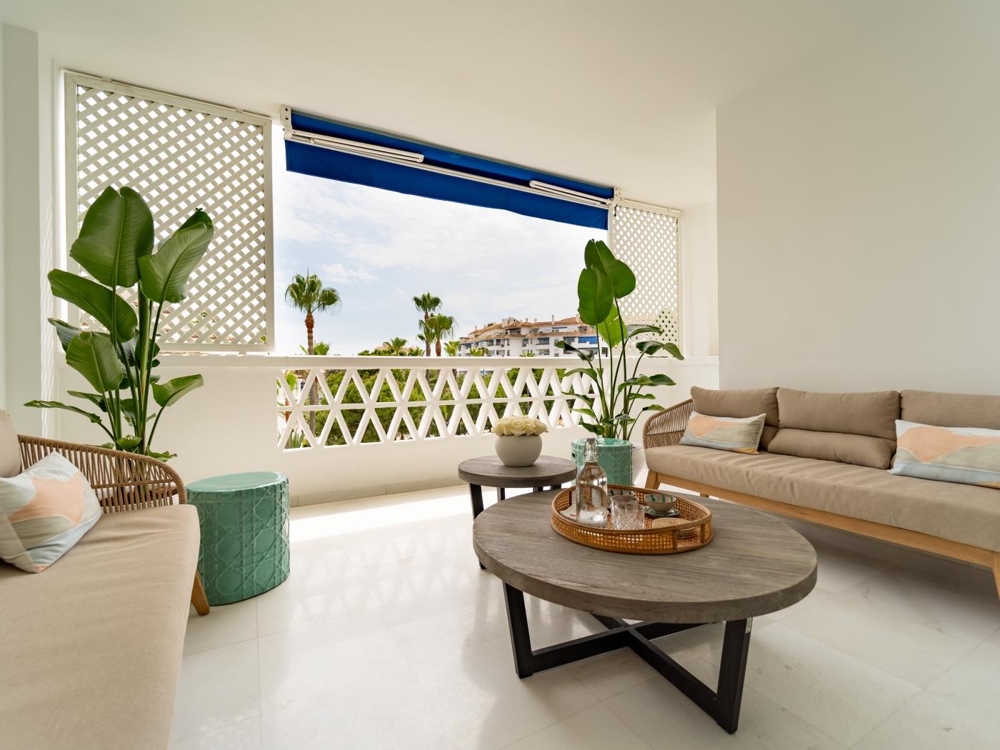 3-bedroom apartment in Las Gaviotas, Puerto Banús-4