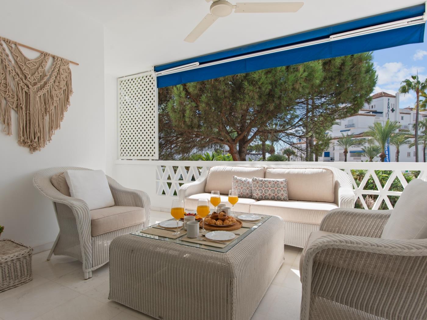 Bright 3-bedroom apartment in Las Gaviotas-1