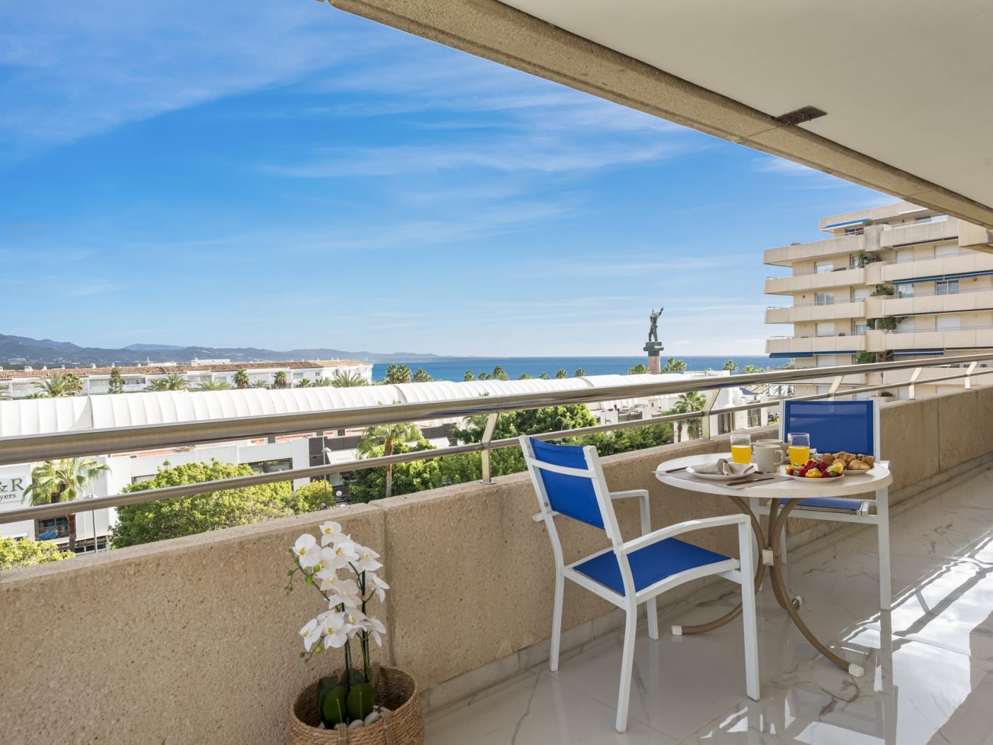 Apartamento en Marina Banus para 4 personas | 3-4H-24