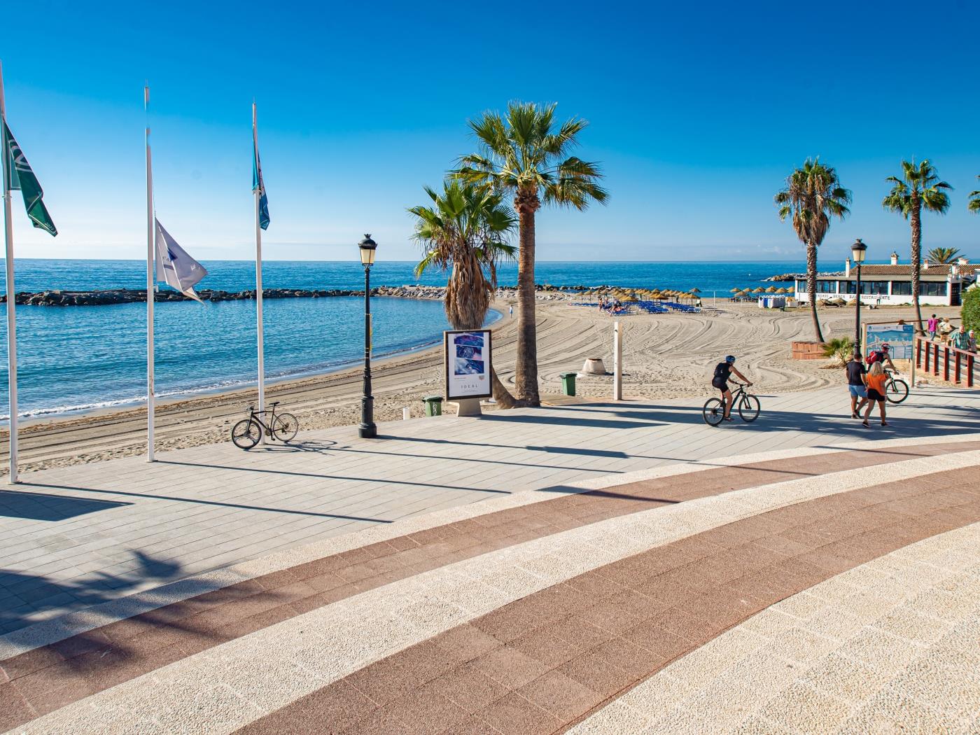 Appartement de deux chambres, près de la plage à Puerto Banús-28