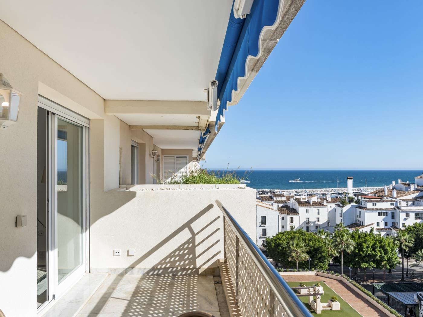 Apartment in Marina Banus for 2 people | 4-7 L-15