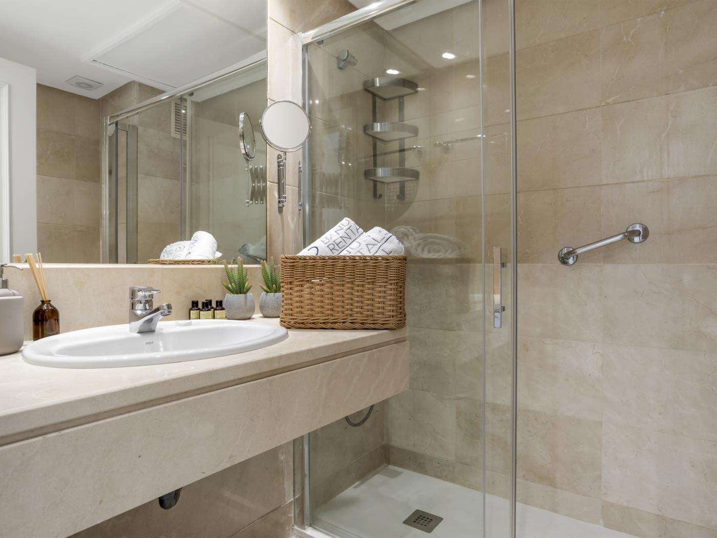 Apartment in Marina Banus for 2 people | 4-7 L-19