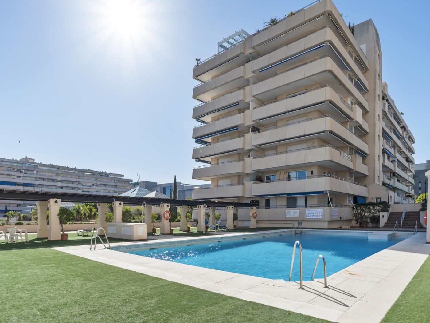 Apartment in Marina Banus for 2 people | 4-7 L-20