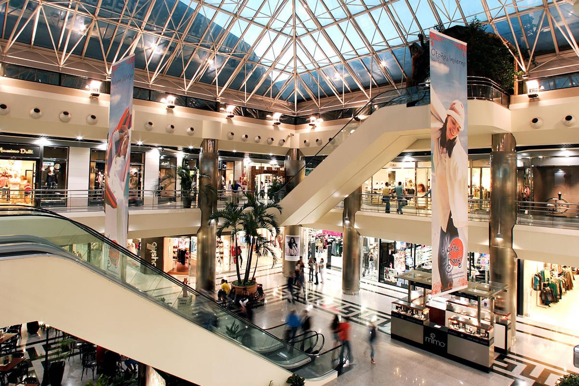 Marina Banús Shopping Center