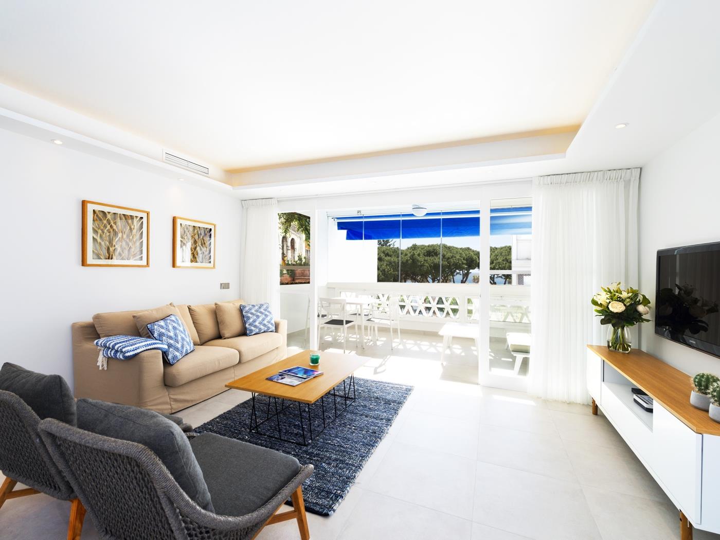 Appartement à Playas del Duque pour 4 personnes| Casa Granada 232