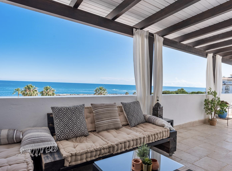 Playas del Duque vistas al mar Playas del Duque vistas al mar