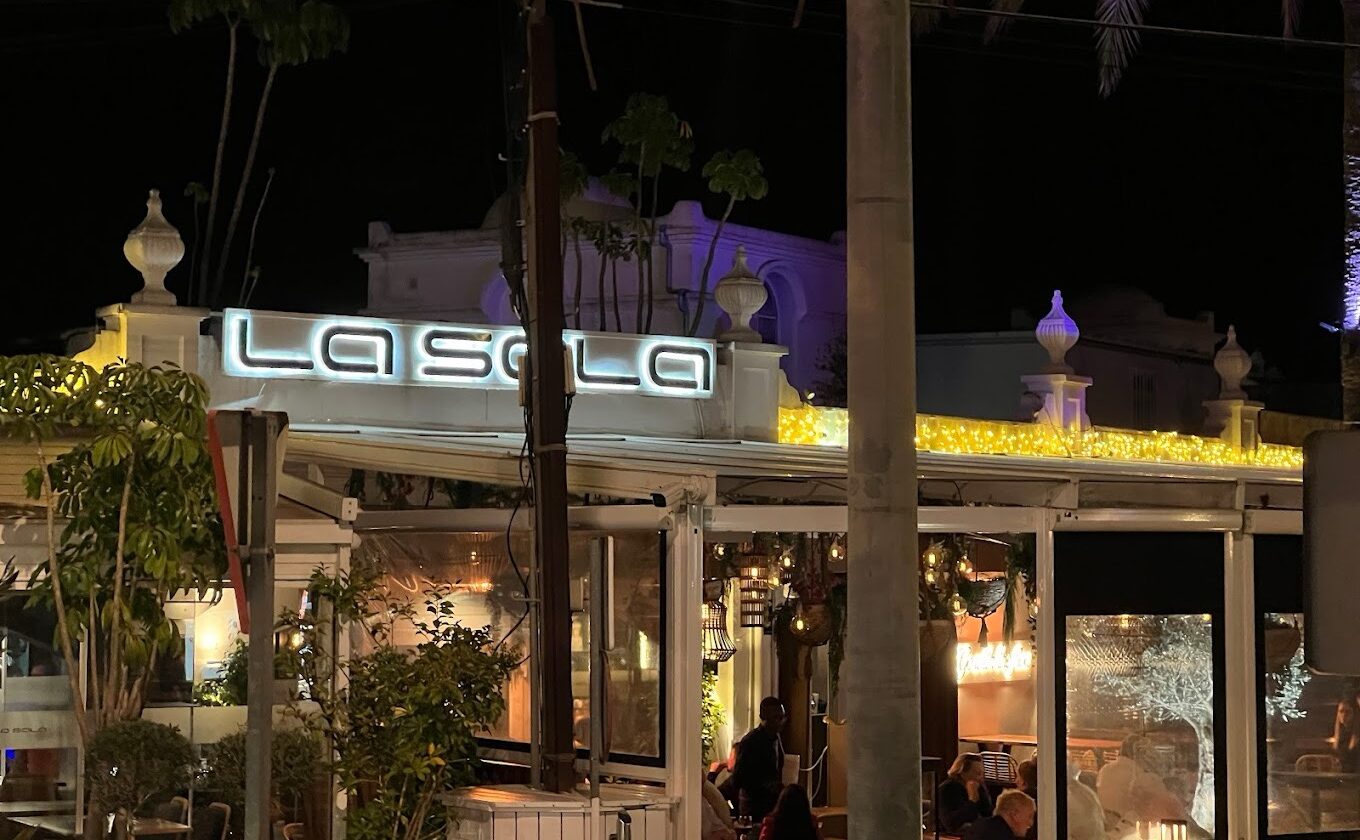 La Sala Marbella: descubre este restaurante con música en vivo