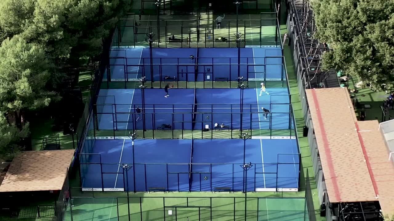 Real Club Padel Marbella: todo lo que puede ofrecerte este espacio