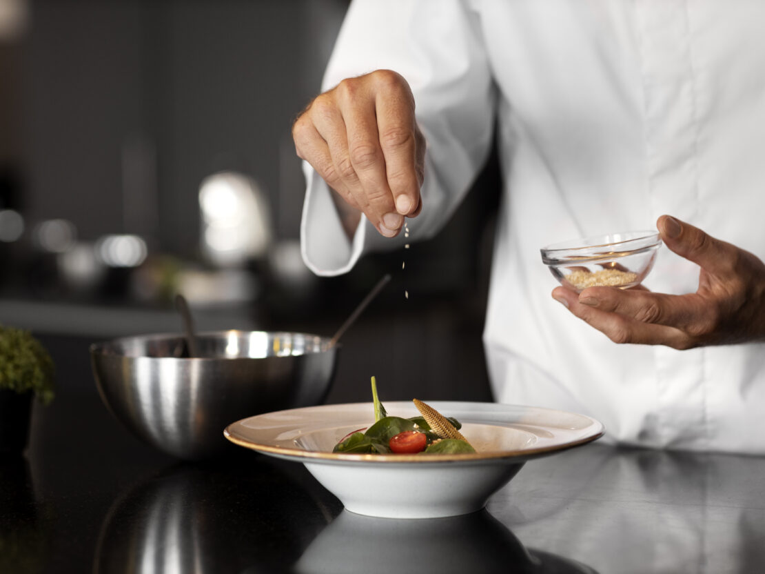 Apartment in Playas del Duque for 6 people| Casa Granada 244