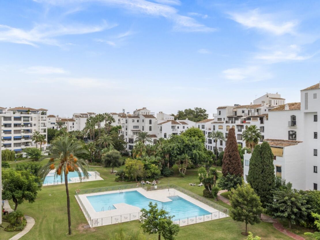 Apartamento en Terrazas de Banús para 4 personas | 13-4-1